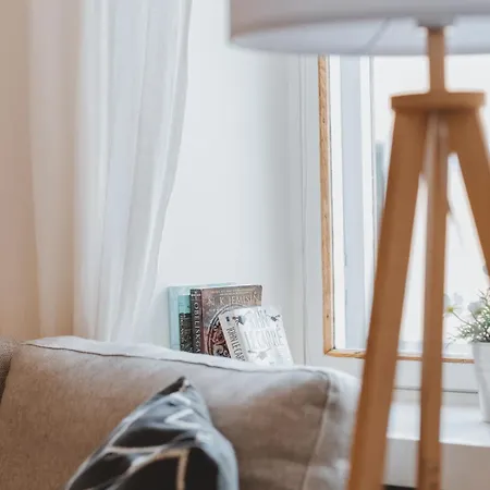 Bright Center Flat, Sleeps 6