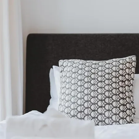 Bright Center Flat, Sleeps 6 * Helsinki