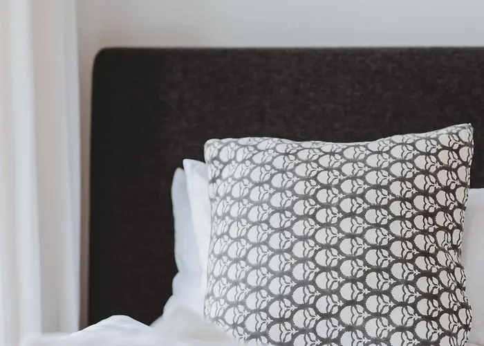 Bright Center Flat, Sleeps 6 * Helsinky