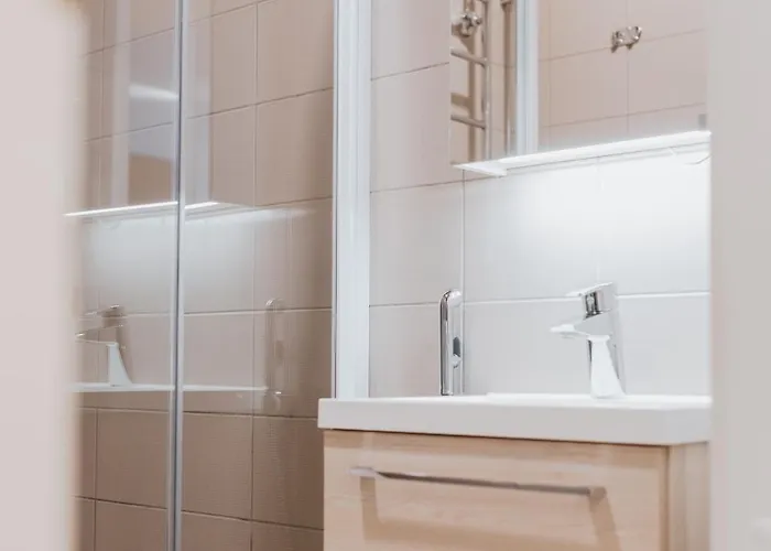 Bright Center Flat, Sleeps 6 Apartmán Helsinky